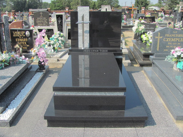 Grób Marian Skowroński