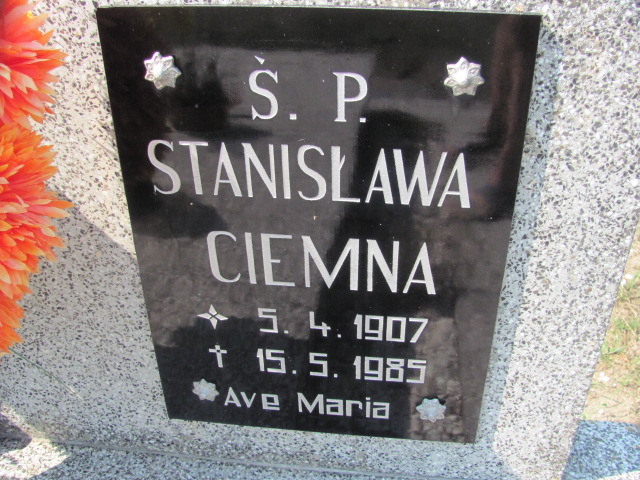 Stanisława Ciemna  1907 Bukownica - Grobonet - Wyszukiwarka osób pochowanych